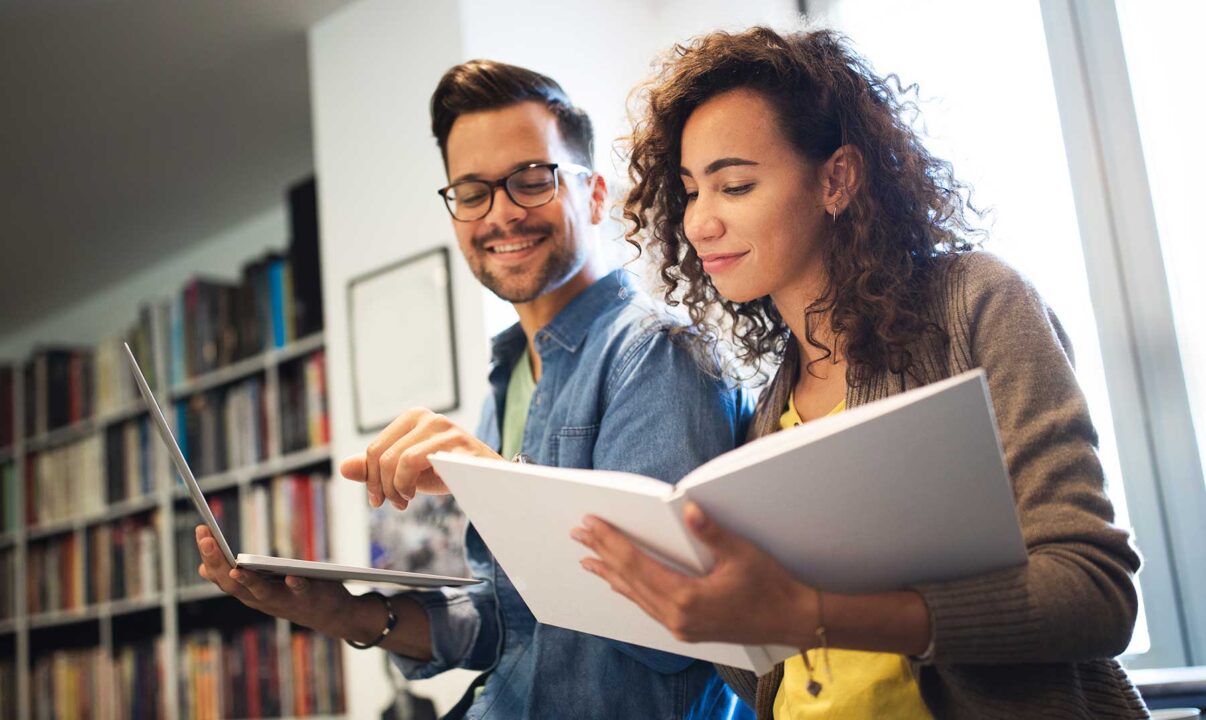 Vive la experiencia de estudiar y trabajar en el extranjero